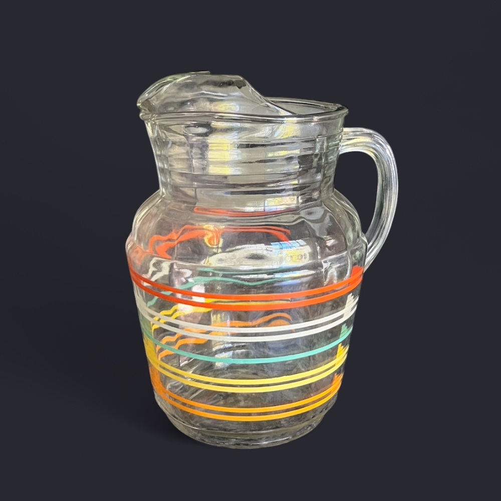 vintage MCM Hazel-Atlas fiesta striped glass pitcher 9” tall
